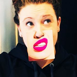 Meet your Posher, Courtney